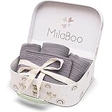 Milaboo® 4er Set Lätzchen Baby Geschenk zur Geburt I 100% Bio-Baumwolle GOTS-zertifiziert I Lätzchen - Handtuch - Spucktuch - Dreieckstuch mit Spielkoffer FSC (Geschenkset Dunkelgrau)