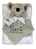KIDDI-MEDIA Babydecke inklusive Trösterchen mit Name und Geburtsdatum Bestickt/kuschelig weich / 1A Qualität (Grau Koala)