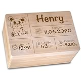 Geschenkfreude personalisierte Erinnerungsbox mit Namen - 30x20x14cm - FSC Zertifiziert - Aufbewahrungsbox zur Geburt oder Taufe - Holzkiste mit Gravur - Erinnerungskiste personalisiert - Motiv Geburt
